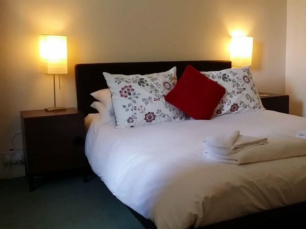 Ty Morgan'S Apartments Rhayader Ngoại thất bức ảnh
