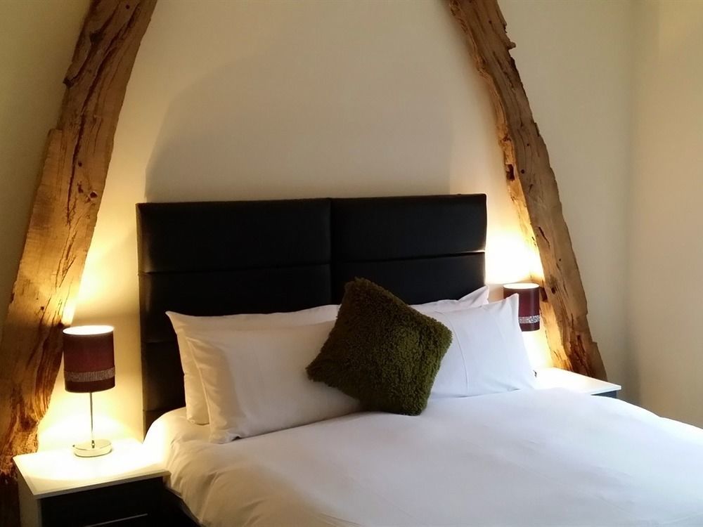 Ty Morgan'S Apartments Rhayader Ngoại thất bức ảnh