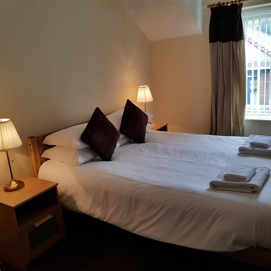 Ty Morgan'S Apartments Rhayader Ngoại thất bức ảnh